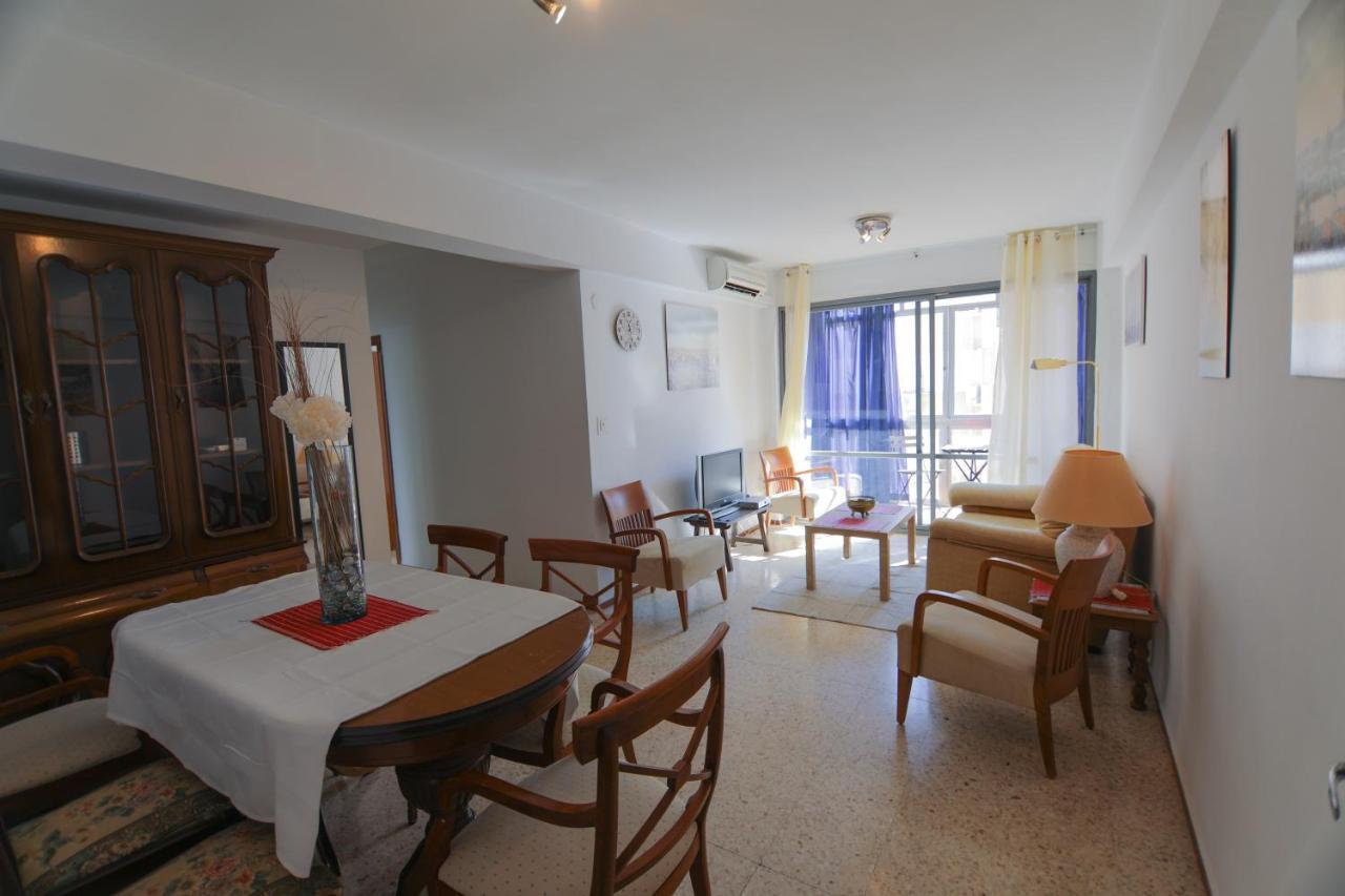 Rentalsevilla Apartamento Luminoso Con 3 Dormitorios Esterno foto