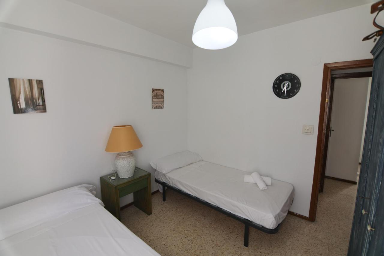 Rentalsevilla Apartamento Luminoso Con 3 Dormitorios Esterno foto